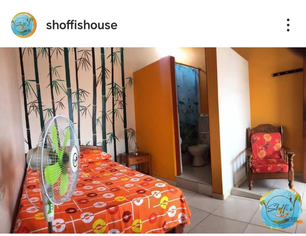 Shoffi'S House Backpackers 호텔 타라포토 외부 사진